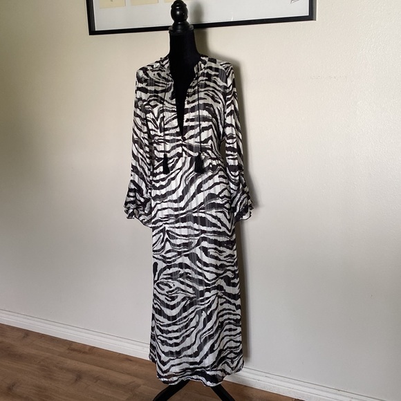 Abalulu Me&MI Zoo Maxi Dress - Picture 12 of 14